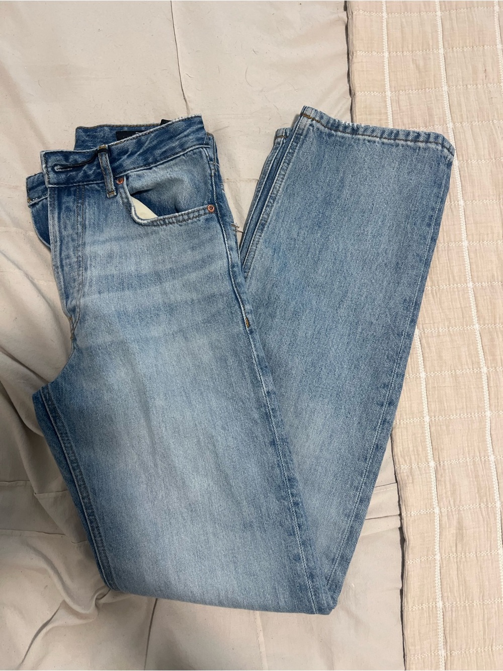 Zara Light Wash Straight Leg Jeans - Classic Blue Denim